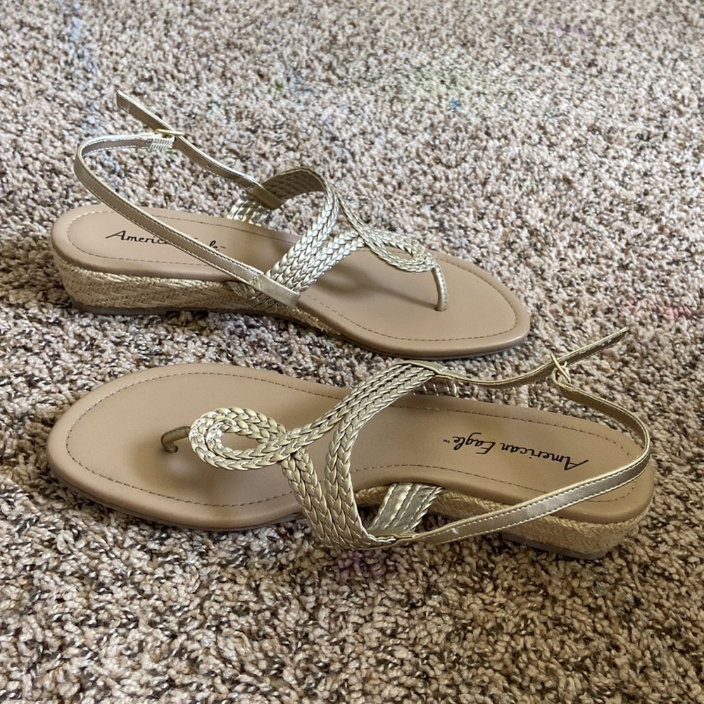 Sandals - Picture 3 of 3